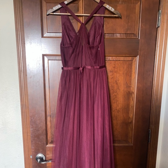 Vera Wang Bridesmaid Dress - Picture 2 of 5